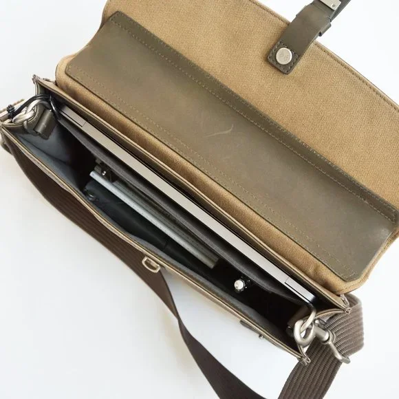 NWOT Skagen water resistant canvas messenger bag / briefcase - Picture 9 of 11